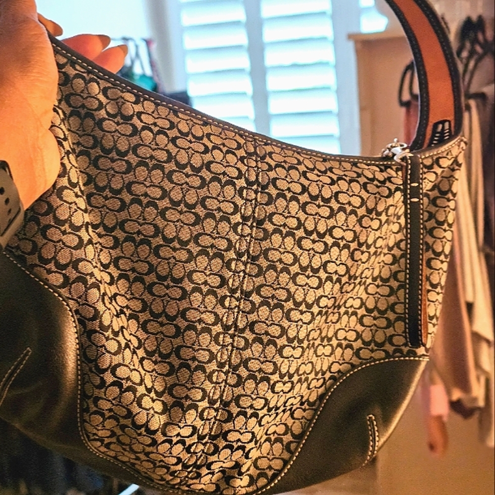 Vintage COACH Monogram Bag - Picture 3 of 3